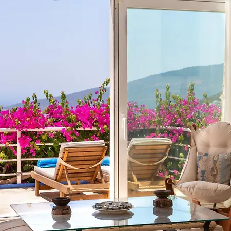 Ultra Lueks Toros * Kaş