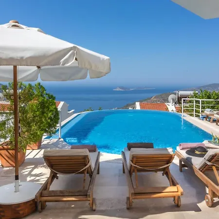 Ultra Lueks Toros Villa Kas
