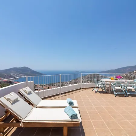 Ultra Lueks Toros Villa Kas